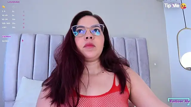 AnnaNoval 10 online show from March 1, 1:00 pm