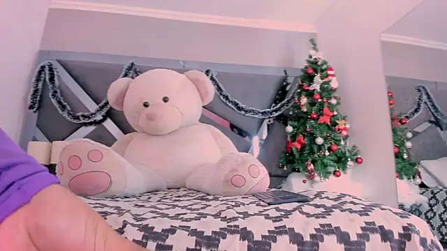 SnakeMuse online show from December 15, 12:49 am