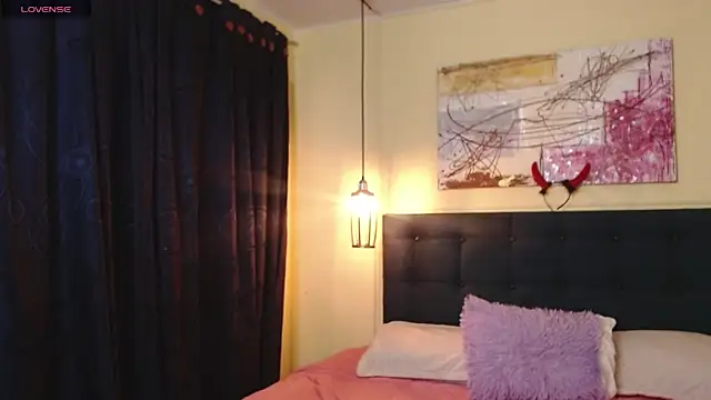 Catalinajane1 online show from May 22, 7:34 pm