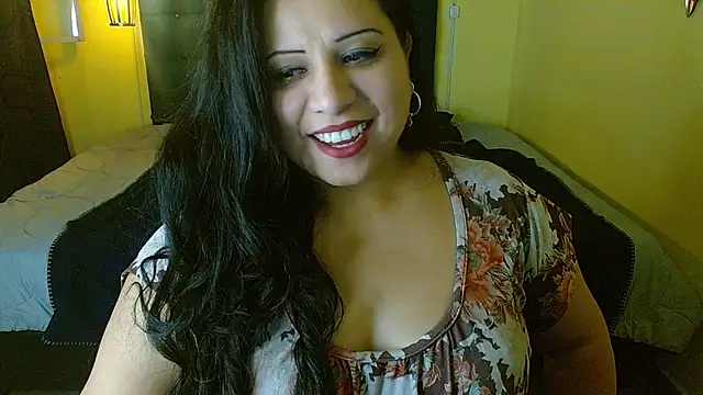 Snapshot of Catalinajane1 chatting on July 4, 7:51 pm Catalinajane1 online show from July 4, 7:51 pm