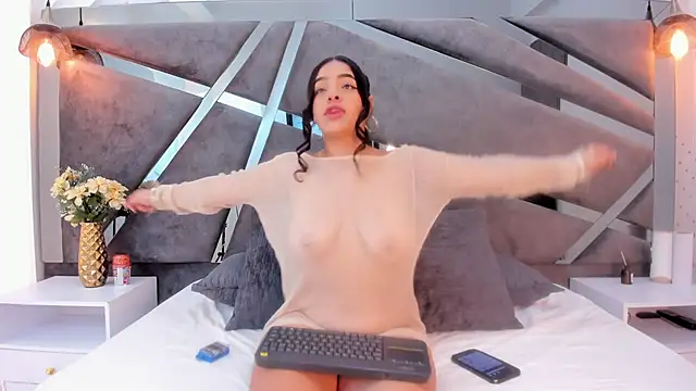 Sammy Gomez  online show from December 3, 7:57 pm