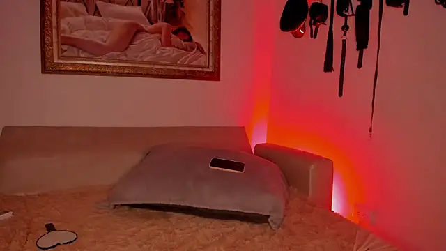 VeronicaSmith OS online show from March 3, 7:43 pm