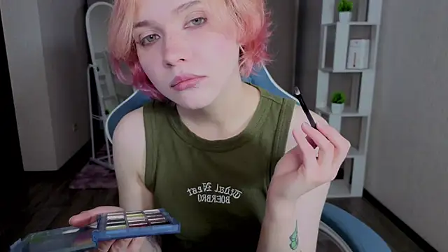 Kreks frey online show from November 17, 10:30 am