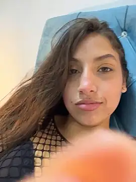 Paulett Smith online show from November 26, 4:40 pm