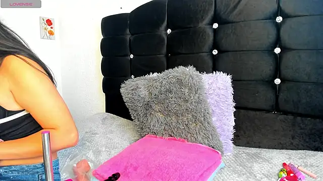 Dulce1 sofia01 online show from November 26, 2:50 pm