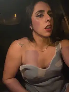 Monahliza online show from December 3, 10:31 pm