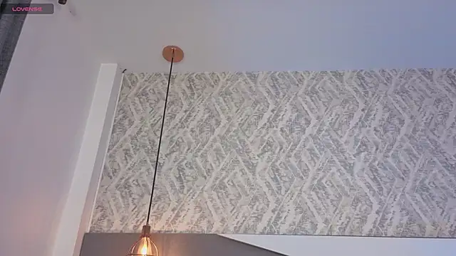 Sasha Wolff online show from April 15, 5:50 pm