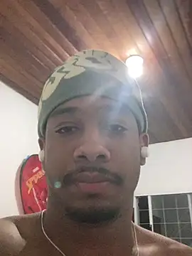 novinhodotado28 online show from May 28, 4:42 am