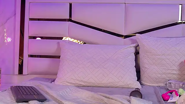 nix wolf online show from January 16, 3:16 pm