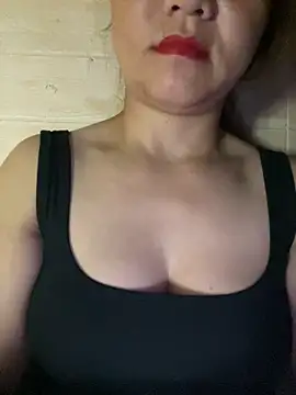 Diana-sexyy online show from June 6, 10:04 pm