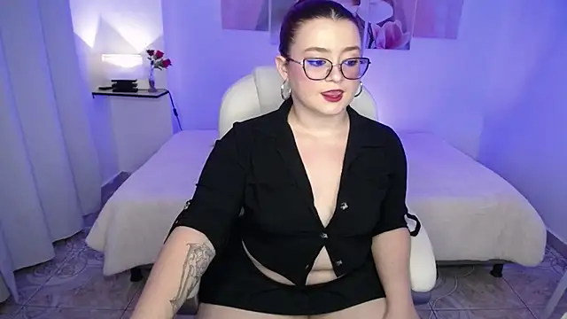 selene rouse  online show from February 4, 10:27 pm