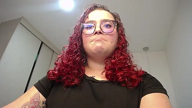 selene rouse  online show from April 17, 11:29 pm