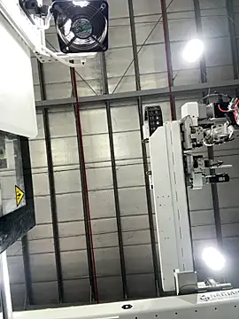 Snapshot of MEFUN- chatting on December 22, 10:54 pm MEFUN- online show from December 22, 10:54 pm