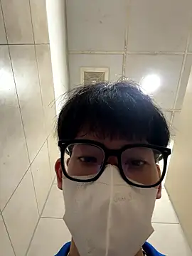 Snapshot of MEFUN- chatting on January 14, 10:24 pm MEFUN- online show from January 14, 10:24 pm