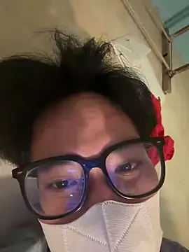 Snapshot of MEFUN- chatting on November 19, 5:46 pm MEFUN- online show from November 19, 5:46 pm