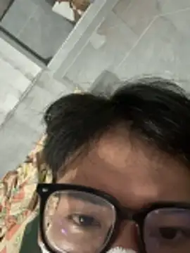 Snapshot of MEFUN- chatting on November 30, 4:08 pm MEFUN- online show from November 30, 4:08 pm