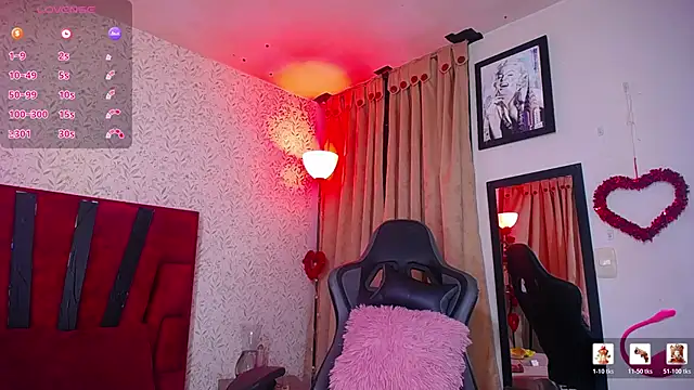 Snapshot of Noise_Lux33 chatting on May 23, 1:32 pm Noise Lux33 online show from May 23, 1:32 pm