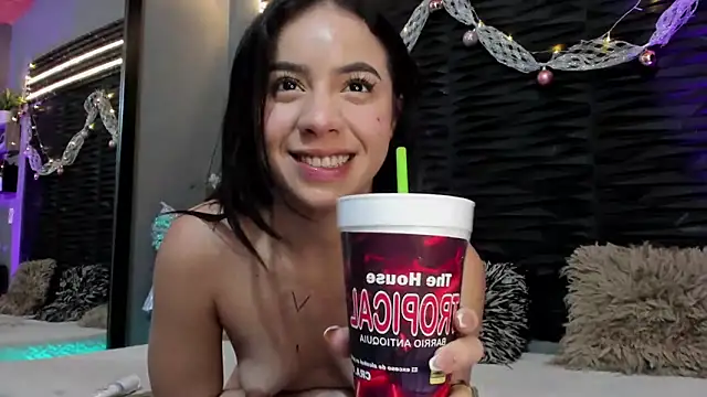 lusstyles 1 online show from December 19, 8:27 am