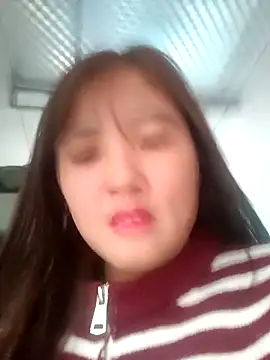 Little-Red123 online show from November 30, 4:02 am