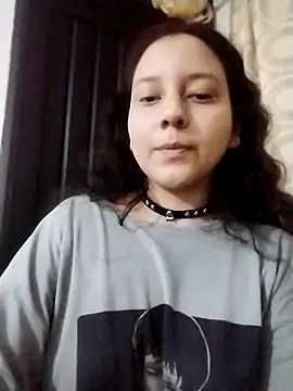 chibi love online show from December 17, 11:54 pm