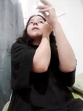 chibi love online show from February 3, 4:01 pm