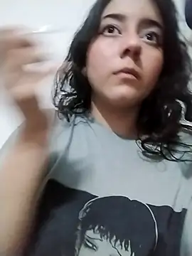 chibi love online show from December 19, 5:54 am