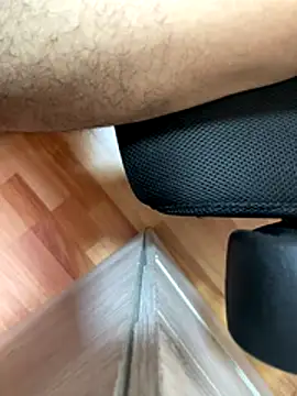 juancamodel online show from November 19, 4:07 pm