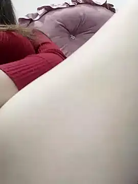 Snapshot of MysaLy2k chatting on February 5, 1:23 am MysaLy2k online show from February 5, 1:23 am