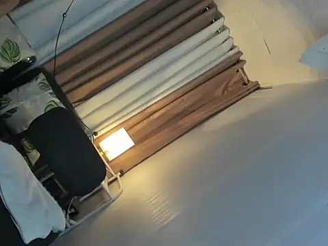 Xxjasmine foxxX online show from December 4, 6:07 pm