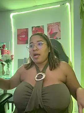 morena-2025 online show from May 27, 1:57 am