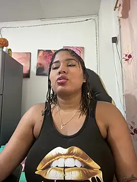 morena-2025 online show from June 20, 11:32 pm