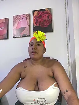 morena-2025 online show from April 20, 4:52 pm
