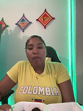 morena-2025 online show from July 13, 10:53 pm