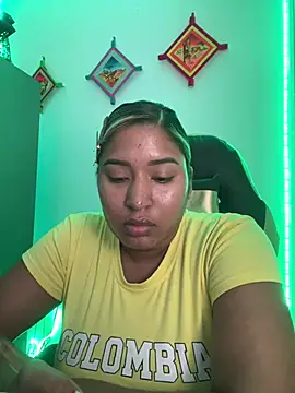 morena-2025 online show from July 14, 2:05 am