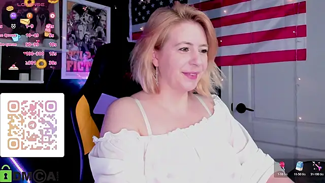 miss lisaaa online show from April 4, 3:02 am