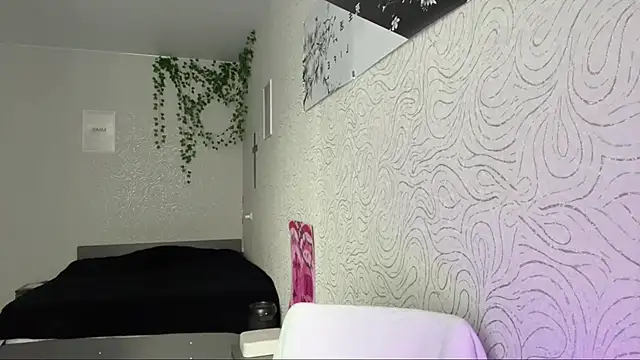 JuliaElse online show from November 23, 10:03 am