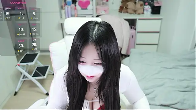 kimhyeona2005 online show from April 3, 12:00 pm