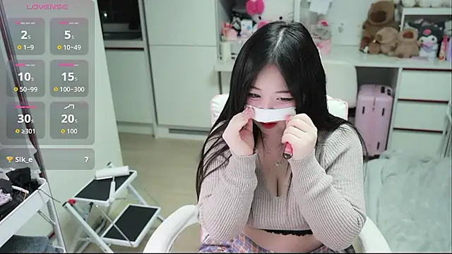 kimhyeona2005 online show from February 25, 12:05 pm