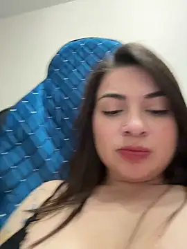Lovynna online show from May 24, 6:52 pm