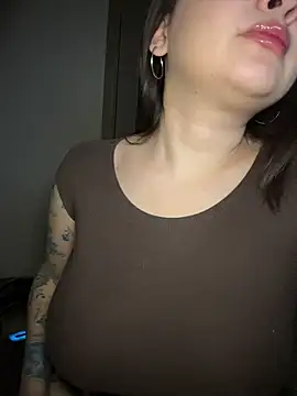 Lovynna online show from May 29, 9:54 pm