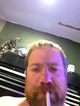 Snapshot of Txweld69 chatting on January 6, 7:01 am Txweld69 online show from January 6, 7:01 am