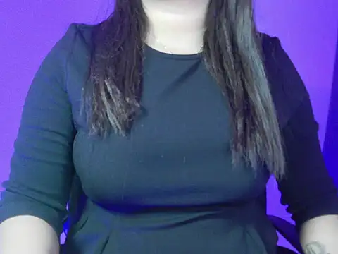 Saira Hotty online show from November 29, 3:12 pm