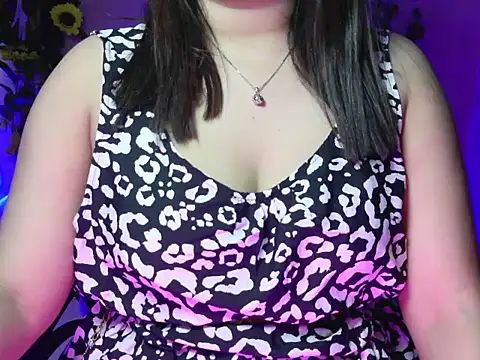 Saira Hotty online show from February 13, 3:39 am