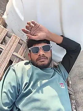 Ritik143jhil online show from February 6, 11:17 am