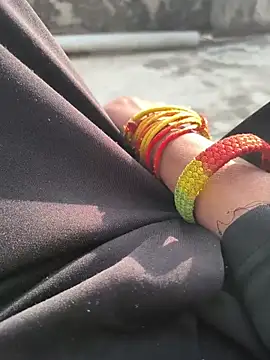 Ritik143jhil online show from December 22, 10:26 am