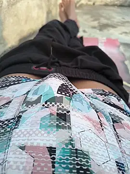 Ritik143jhil online show from November 23, 10:03 am