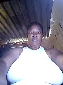 Snapshot of MissMoyo chatting on November 14, 11:03 am MissMoyo online show from November 14, 11:03 am