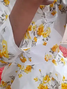 Asha devi90 online show from February 13, 4:51 pm