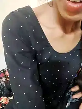 Asha devi90 online show from April 15, 1:15 pm