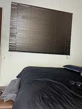 Snapshot of Boytoy_BigD chatting on February 21, 4:20 pm Boytoy BigD online show from February 21, 4:20 pm